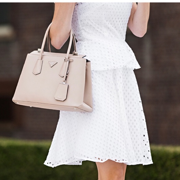 BANANA REPUBLIC Eyelet Peplum Dress - Picture 4 of 6